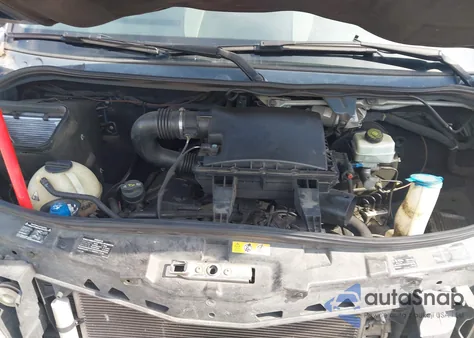 2018 Mercedes-Benz Sprinter 2500 Standard Roof V6 z USA, uszkodzony, nr VIN WD3PE7CD1JP636615